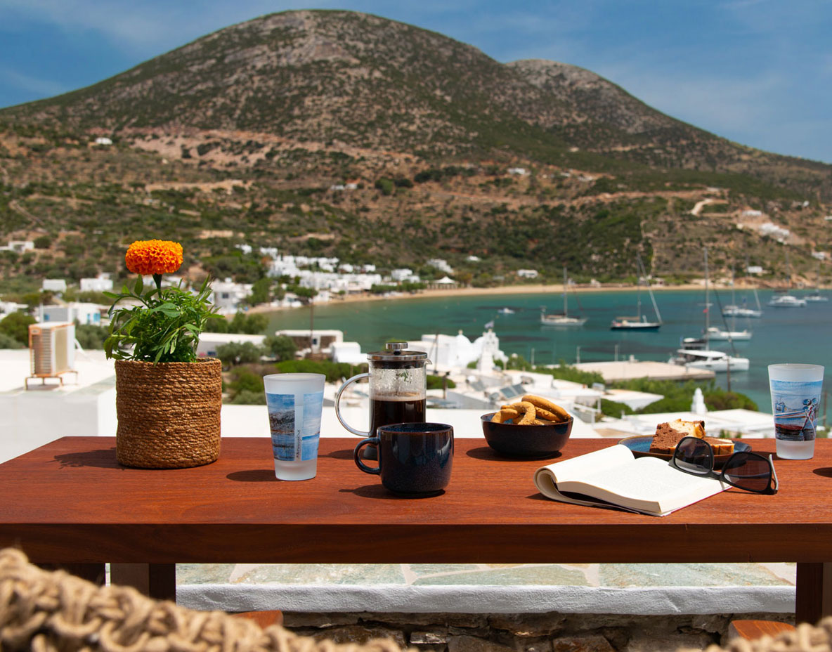 Βεράντα με θέα στη θάλασσα