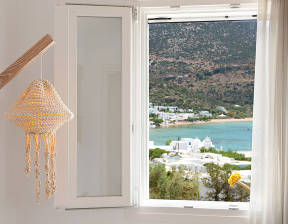 Θέα στη θάλασσα